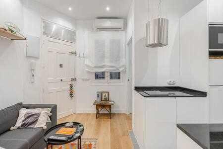 Apartamento La Latina Palacio Madri Exterior foto